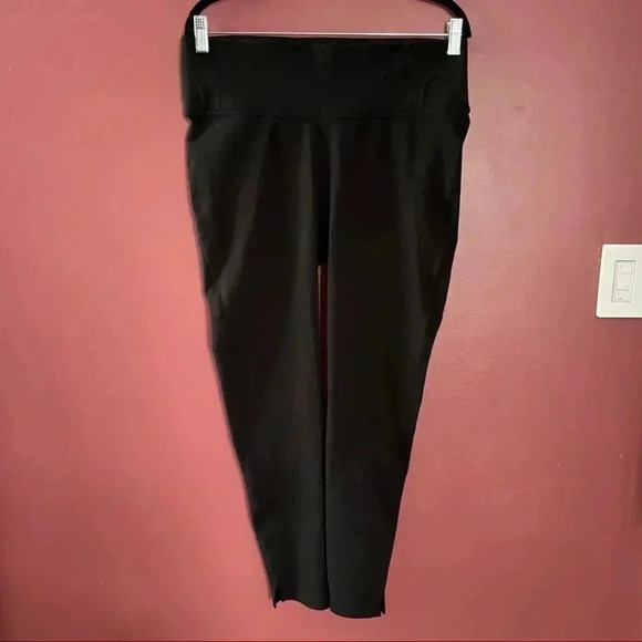 SPANX Ready-To-Wow Structured Leggings - Picture 1 of 8